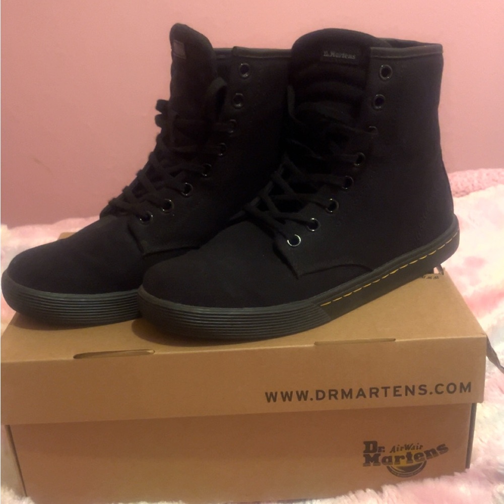 Dr. Martens Sheridan Boots